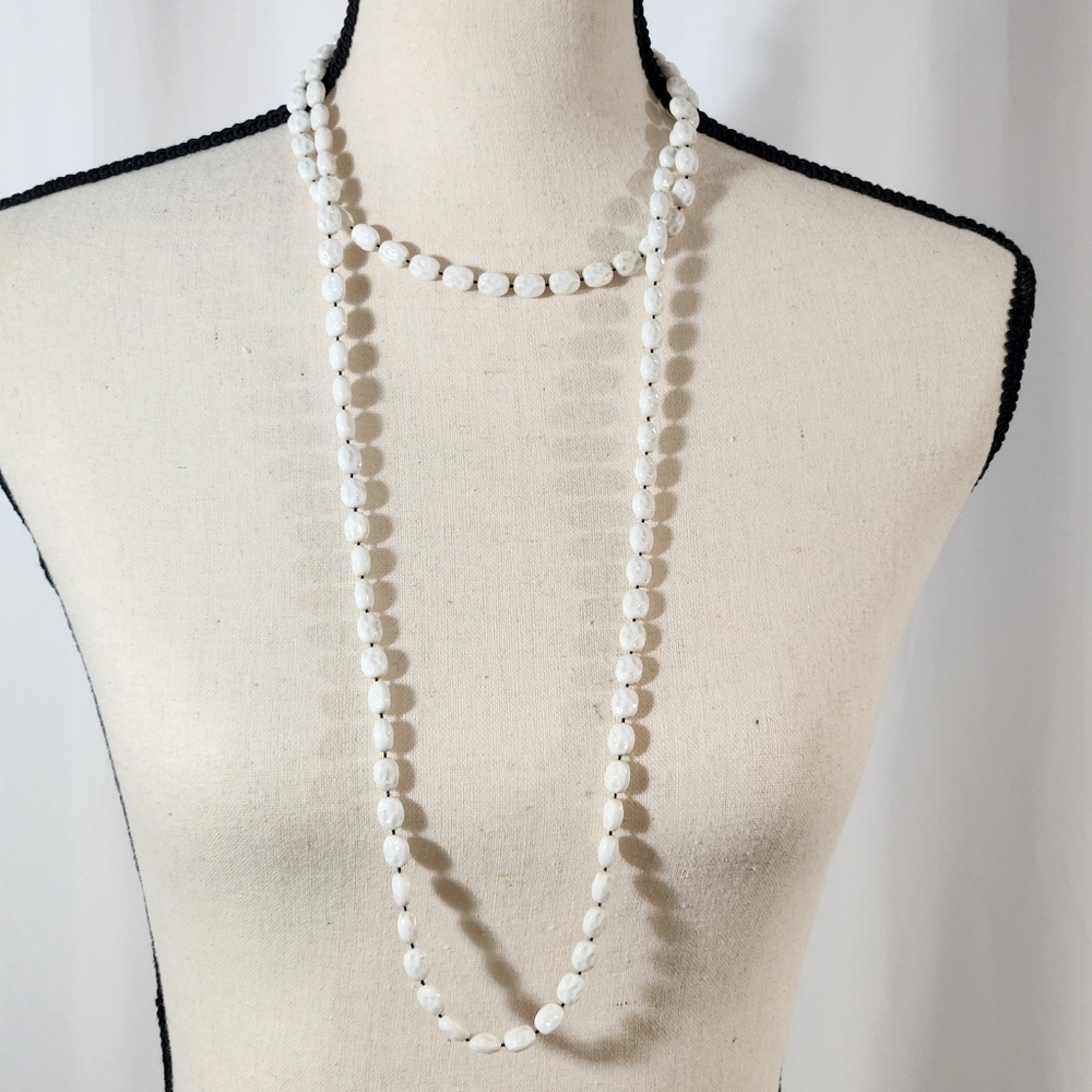 Vintage Plastic Strand